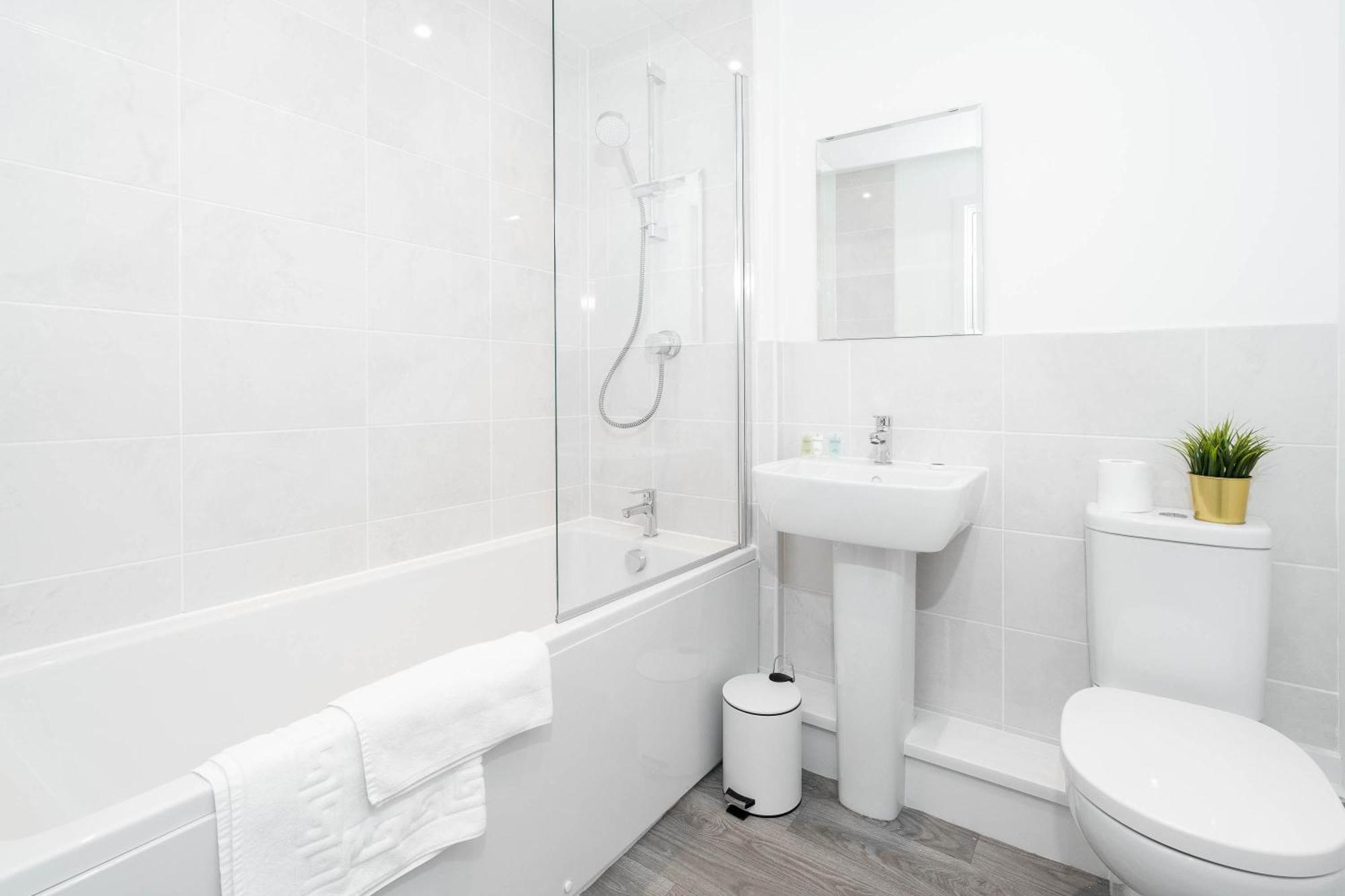 Apartment In Selly Oak - Parking Included 20Cc Birmingham Exteriör bild
